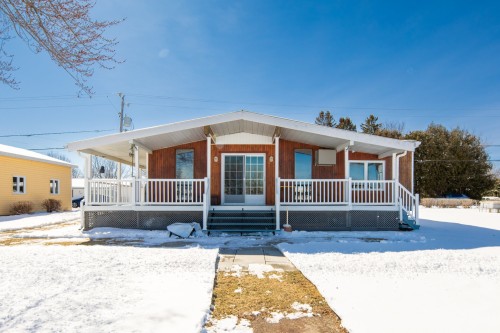 67 60e Avenue  Saint-Paul-De-L'Île-Aux-Noix, QC J0J 1G0