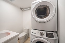 Powder room - 