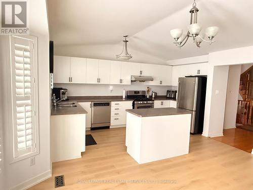 Upper - 5649 Condor Place, Mississauga, ON - Indoor Photo Showing Kitchen With Double Sink