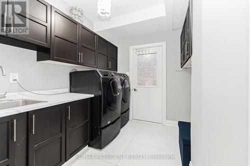 212 Wedgewood Drive, Cambridge, ON - Indoor Photo Showing Laundry Room