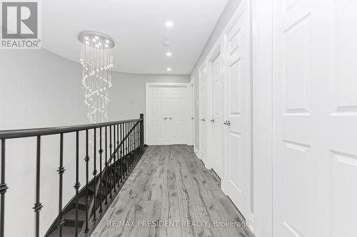 212 Wedgewood Drive, Cambridge, ON - Indoor Photo Showing Other Room
