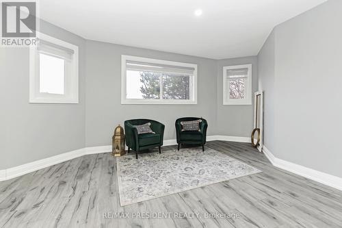 212 Wedgewood Drive, Cambridge, ON - Indoor Photo Showing Other Room