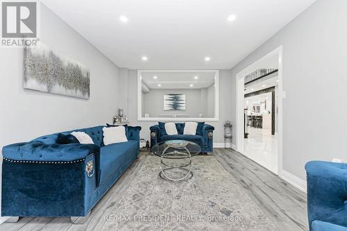 212 Wedgewood Drive, Cambridge, ON - Indoor Photo Showing Other Room