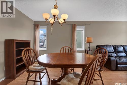 143 Biro Place, Saskatoon, SK - Indoor Photo Showing Dining Room