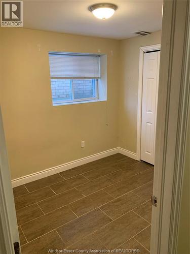 829 Arthur Avenue Unit# Basement, Windsor, ON - Indoor Photo Showing Other Room