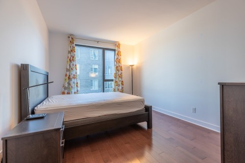 Master Bedroom - 602-4293 Rue Jean-Talon O., Montréal (Côte-Des-Neiges/Notre-Dame-De-Grâce), QC - Indoor Photo Showing Bedroom