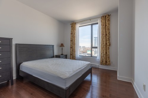 Bedroom - 602-4293 Rue Jean-Talon O., Montréal (Côte-Des-Neiges/Notre-Dame-De-Grâce), QC - Indoor Photo Showing Bedroom