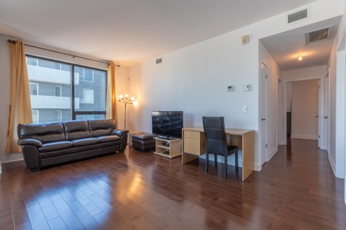 Living Room - 602-4293 Rue Jean-Talon O., Montréal (Côte-Des-Neiges/Notre-Dame-De-Grâce), QC - Indoor Photo Showing Living Room