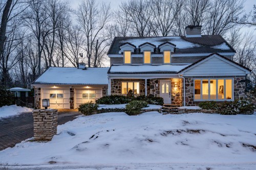 5 Rue Greenwood  Sainte-Thérèse, QC J7E 2E2