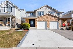175 SIMS ESTATE Drive  Kitchener, ON N2A 0A6