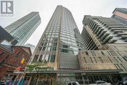 2709 - 210 VICTORIA STREET Toronto, ON M5B 2R3