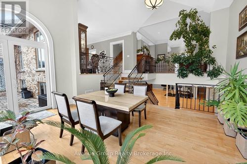 7 Longview Crescent, Vaughan, ON - Indoor Photo Showing Dining Room