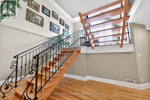 7 Longview Crescent, Vaughan, ON - Indoor Photo Showing Other Room