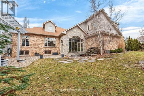 7 Longview Crescent, Vaughan, ON - Outdoor