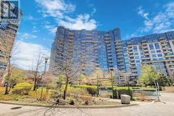 858 - 23 COX BOULEVARD Markham, ON L3R 7Z9