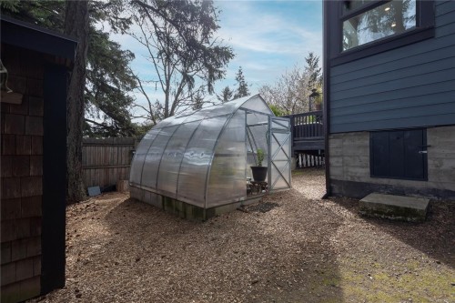 142 Park Dr, Salt Spring, BC 