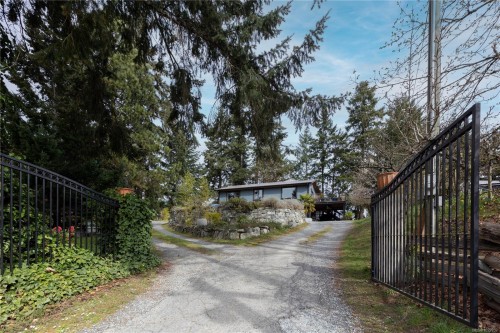 142 Park Dr, Salt Spring, BC 