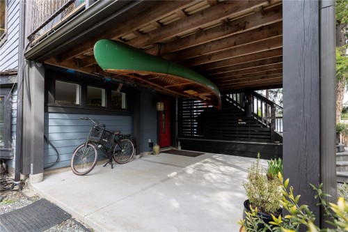 142 Park Dr, Salt Spring, BC 