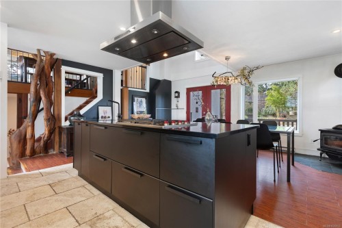 142 Park Dr, Salt Spring, BC 