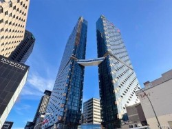 5324-1210 Rue Jeanne-Mance Montréal (Ville-Marie), QC H2X 1M1