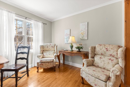 Salle familiale - 428 Rue Brookside, Hudson, QC - Indoor Photo Showing Living Room