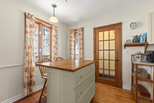 Cuisine - 428 Rue Brookside, Hudson, QC - Indoor Photo Showing Other Room