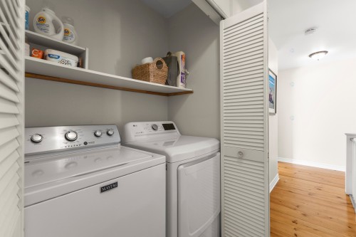 Salle de lavage - 428 Rue Brookside, Hudson, QC - Indoor Photo Showing Laundry Room