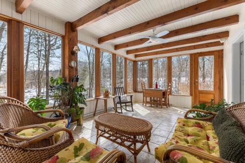 Solarium/Verrière - 428 Rue Brookside, Hudson, QC - Indoor Photo Showing Living Room