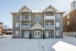 101-135 Rue des Échevins  Saint-Jean-Sur-Richelieu, QC J2W 0A2