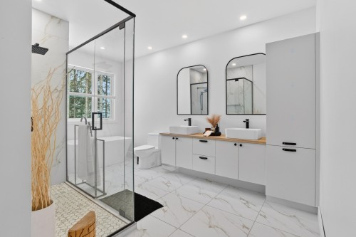 Salle de bains - 2361 Ch. Deschesne, Saint-Denis-De-Brompton, QC 