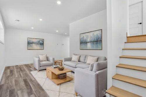 Salle familiale - 2361 Ch. Deschesne, Saint-Denis-De-Brompton, QC 
