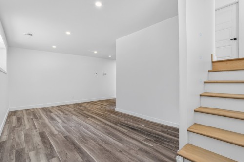 Salle familiale - 2361 Ch. Deschesne, Saint-Denis-De-Brompton, QC 