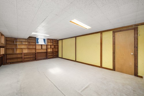 Salle de jeux - 79 Av. Hartford, Pointe-Claire, QC - Indoor Photo Showing Basement