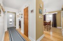 Hall d'entrée/Vestibule - 79 Av. Hartford, Pointe-Claire, QC  - Indoor Photo Showing Other Room 