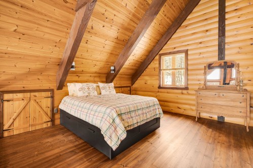 Mezzanine - 1907 Rue Grilli, Wentworth-Nord, QC - Indoor Photo Showing Bedroom