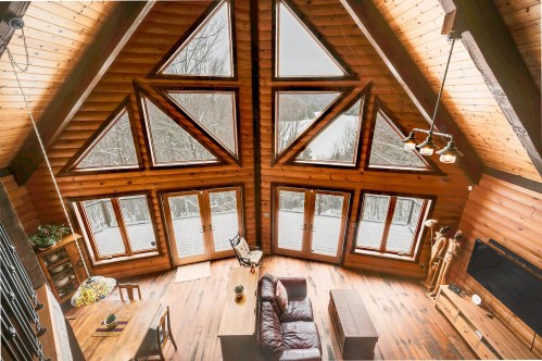 Vue d'ensemble - 1907 Rue Grilli, Wentworth-Nord, QC - Indoor Photo Showing Other Room With Fireplace