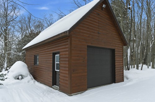 Garage - 1907 Rue Grilli, Wentworth-Nord, QC - Outdoor With Exterior