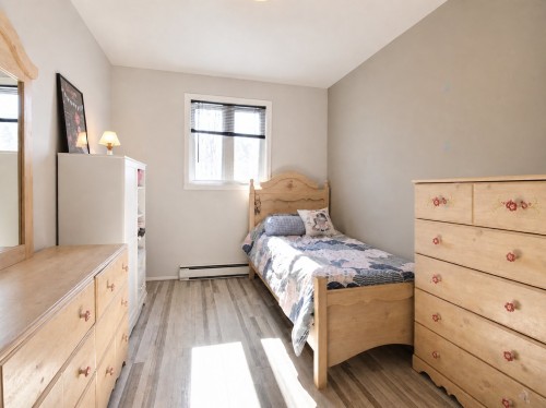 Chambre à coucher - 31B Rue Roy, Saint-Éphrem-De-Beauce, QC - Indoor Photo Showing Bedroom