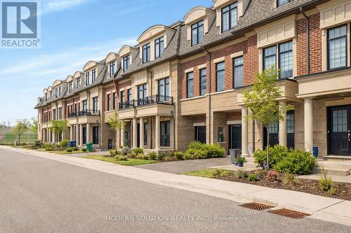 1659 VELLORE CRESCENT  Mississauga, ON L5G 0C3