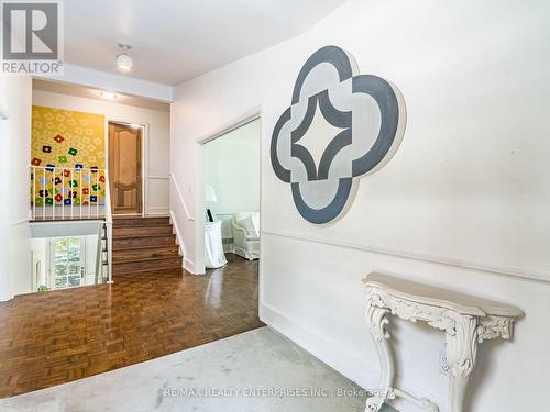 285 Pinetree Way, Mississauga, ON - Indoor Photo Showing Other Room