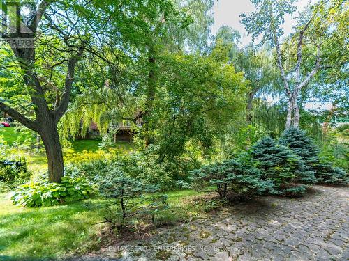 285 Pinetree Way, Mississauga, ON - Outdoor