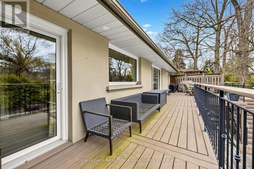 1561 Pinetree Crescent, Mississauga, ON - Outdoor With Deck Patio Veranda With Exterior