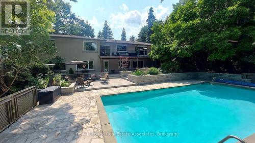 1561 Pinetree Crescent, Mississauga, ON - Outdoor With In Ground Pool With Deck Patio Veranda