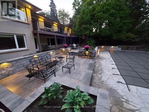 1561 Pinetree Crescent, Mississauga, ON - Outdoor With Deck Patio Veranda