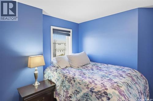 330 Lynd Lane, Saskatoon, SK - Indoor Photo Showing Bedroom