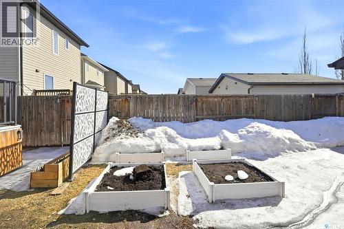 330 Lynd Lane, Saskatoon, SK - Outdoor