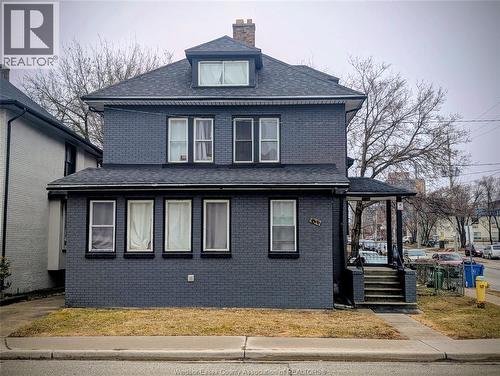 61 Giles BOULEVARD East  Windsor, ON N9A 4B8