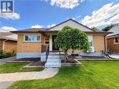 699 FREDERICK Street  Kitchener, ON N2B 2B3