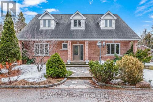 925 15TH SIDE ROAD  King, ON L7B 1K5