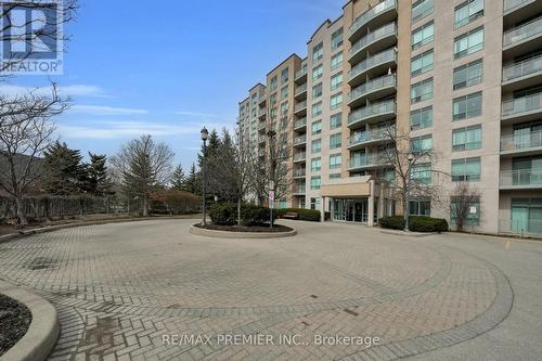 220 - 51 Baffin Court, Richmond Hill, ON - Outdoor With Balcony With Facade